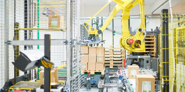 Células Robotizadas A Coruña · Célula Robotizada para Industria Electrónica / Componentes